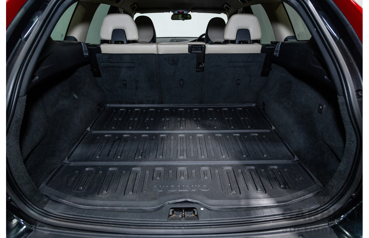 6/2011 Volvo XC60 T6 R-Design (AWD) DZ MY11 4d Wagon Black Stone Turbo 3.0L