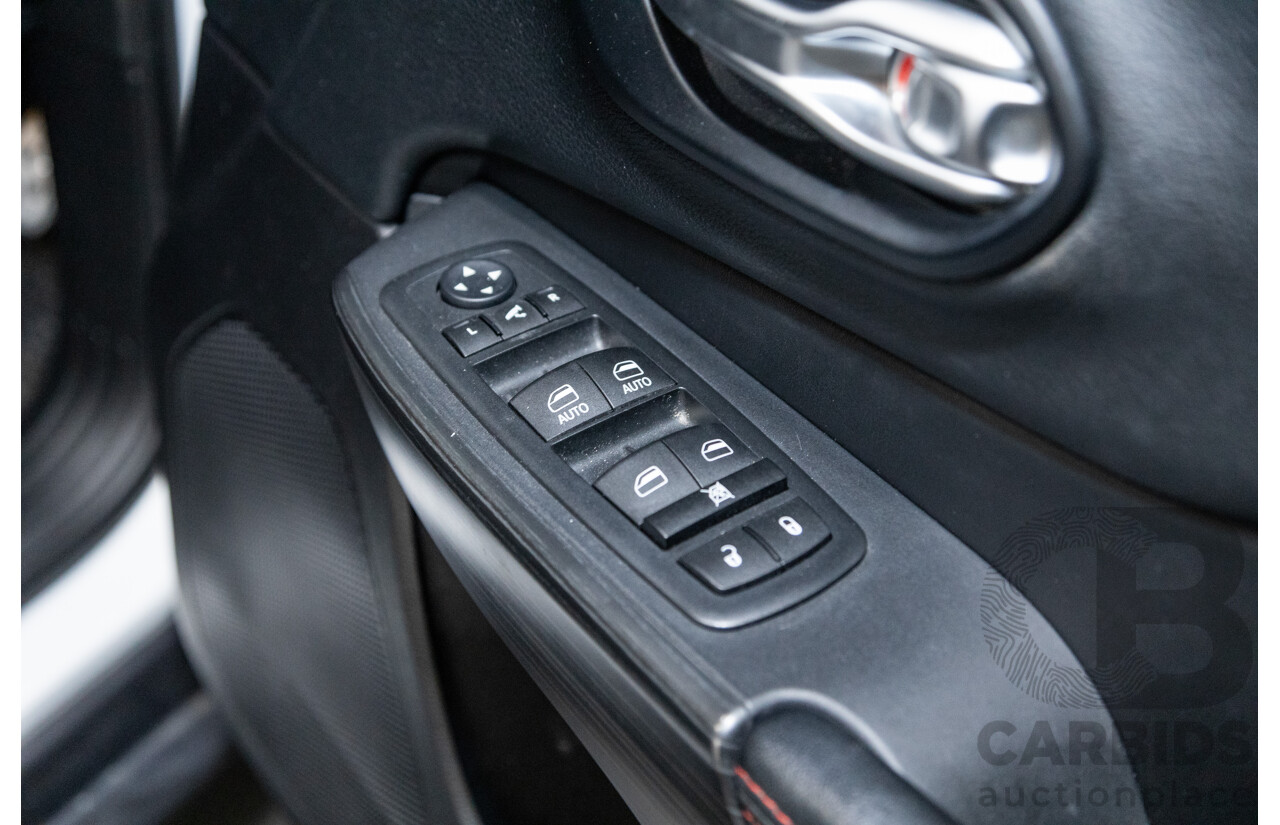 07/2015 Jeep Cherokee Trailhawk (4x4) KL MY15 4d Wagon Bright White V6 3.2L