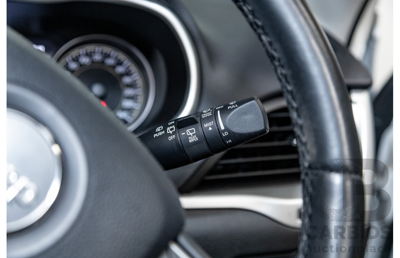 07/2015 Jeep Cherokee Trailhawk (4x4) KL MY15 4d Wagon Bright White V6 3.2L