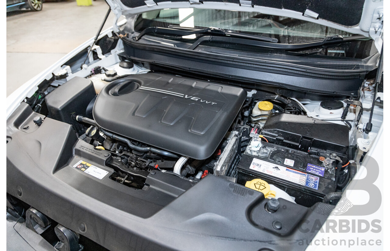 07/2015 Jeep Cherokee Trailhawk (4x4) KL MY15 4d Wagon Bright White V6 3.2L