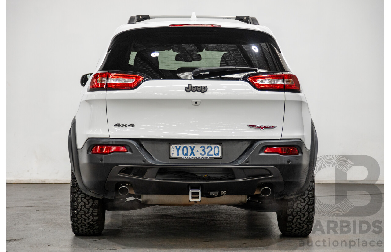 07/2015 Jeep Cherokee Trailhawk (4x4) KL MY15 4d Wagon Bright White V6 3.2L