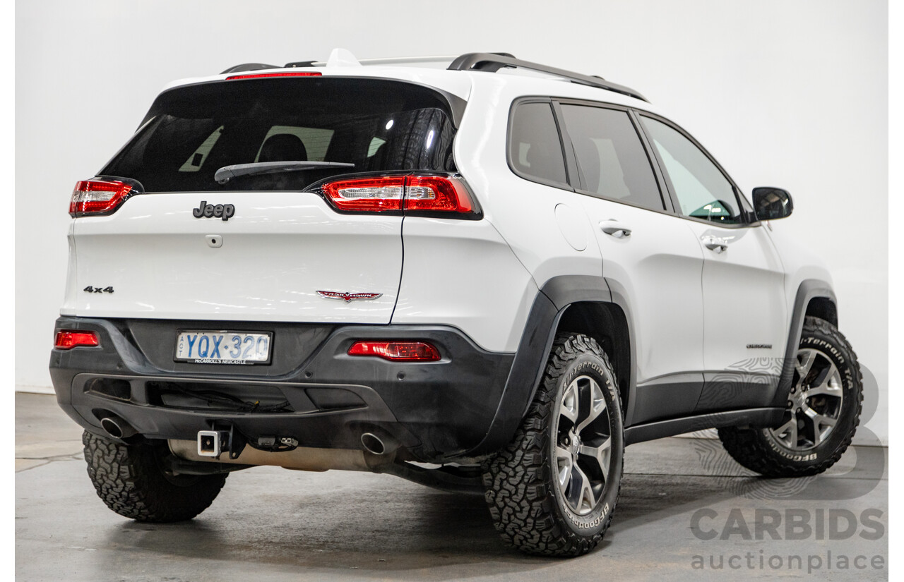 07/2015 Jeep Cherokee Trailhawk (4x4) KL MY15 4d Wagon Bright White V6 3.2L