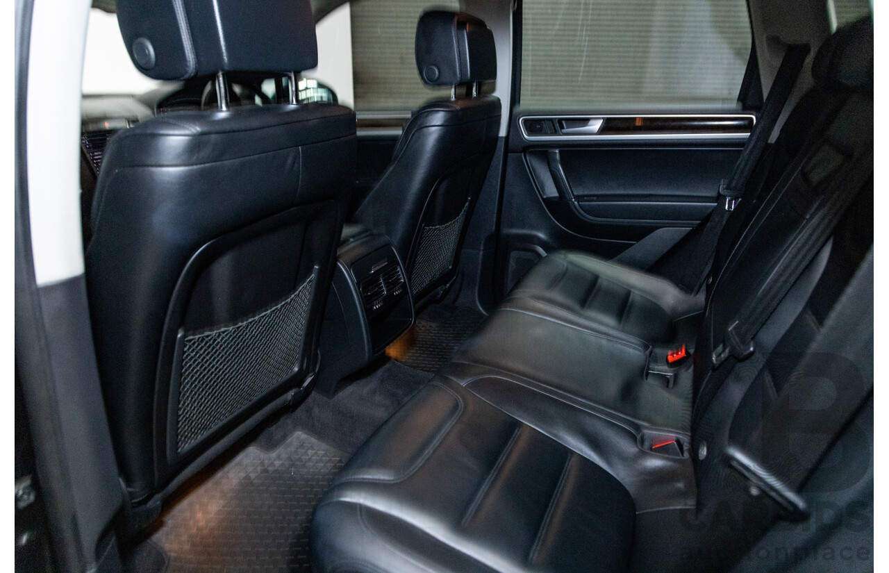 7/2013 Volkswagen Touareg V6 TDI (AWD) 7P MY13.5 4d Wagon Deep Black Pearl Turbo Diesel V6 3.0L