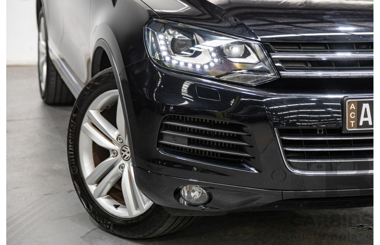 7/2013 Volkswagen Touareg V6 TDI (AWD) 7P MY13.5 4d Wagon Deep Black Pearl Turbo Diesel V6 3.0L