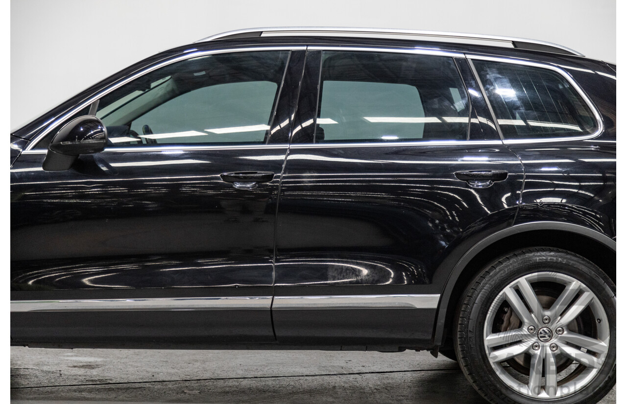 7/2013 Volkswagen Touareg V6 TDI (AWD) 7P MY13.5 4d Wagon Deep Black Pearl Turbo Diesel V6 3.0L