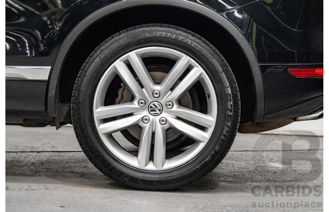 7/2013 Volkswagen Touareg V6 TDI (AWD) 7P MY13.5 4d Wagon Deep Black Pearl Turbo Diesel V6 3.0L