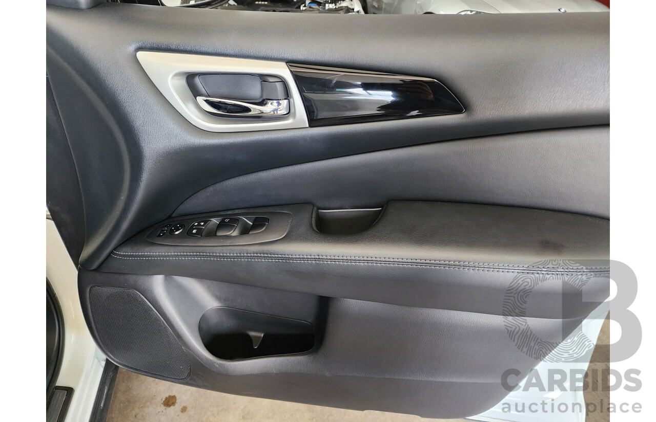 03/2014 Nissan Pathfinder ST-L (4x4) 4WD R52 4D Wagon White 3.5L