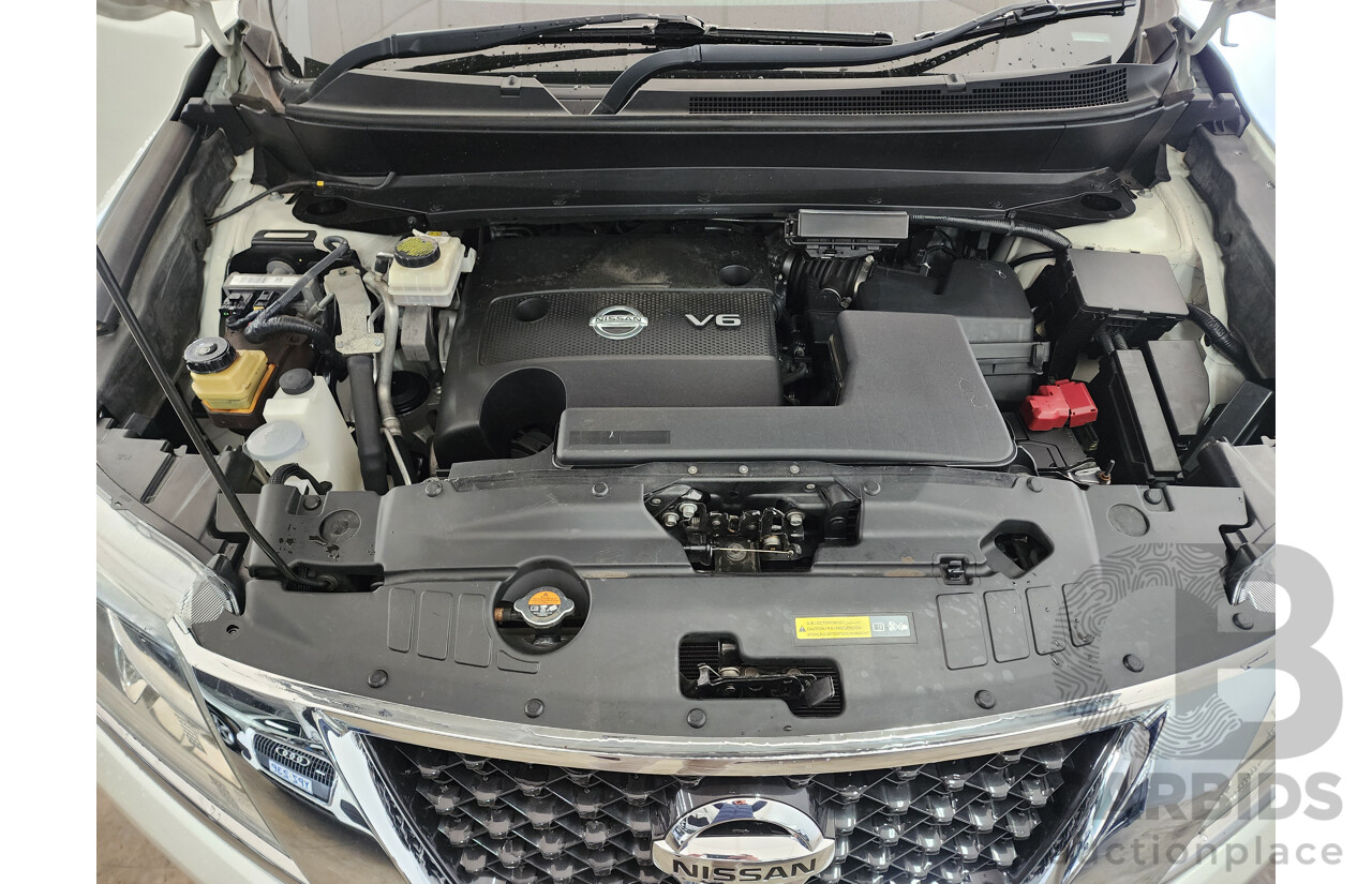 03/2014 Nissan Pathfinder ST-L (4x4) 4WD R52 4D Wagon White 3.5L