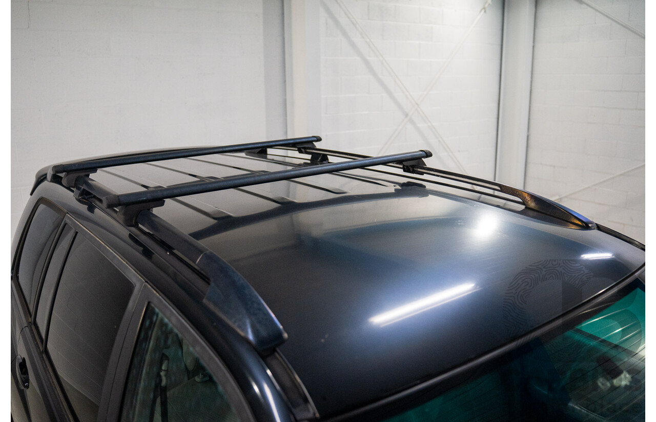 1/2005 Toyota Kluger CVX (AWD) MCU28R Upgrade 4d Wagon Black V6 3.3L