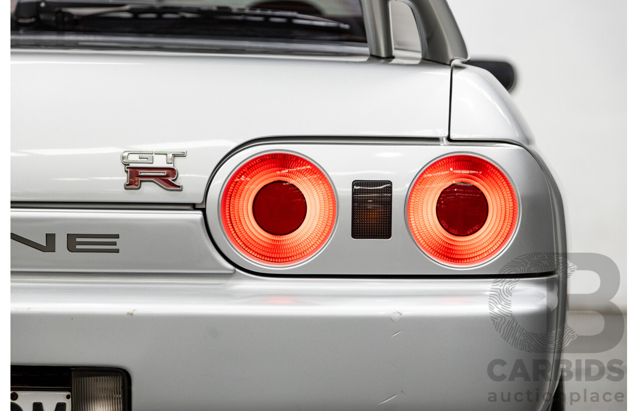 3/1993 Nissan Skyline R32 GT-R BNR32 Series 3 2d Coupe KL0 Spark Silver Metallic Twin Turbo 2.6L - 06/2001 Import