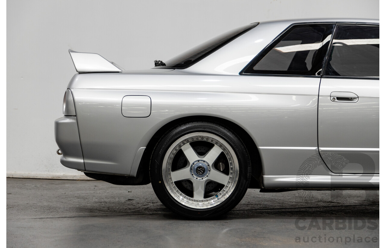 3/1993 Nissan Skyline R32 GT-R BNR32 Series 3 2d Coupe KL0 Spark Silver Metallic Twin Turbo 2.6L - 06/2001 Import