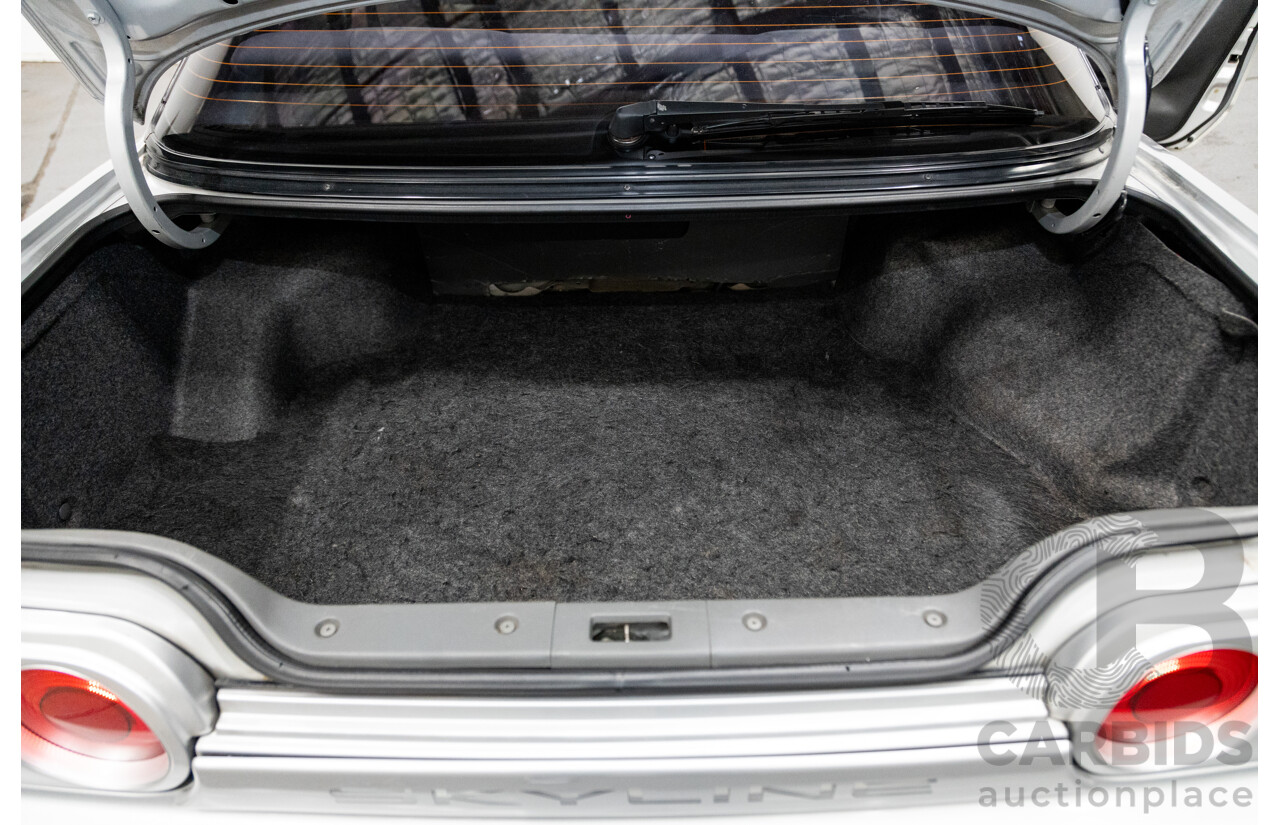 3/1993 Nissan Skyline R32 GT-R BNR32 Series 3 2d Coupe KL0 Spark Silver Metallic Twin Turbo 2.6L - 06/2001 Import