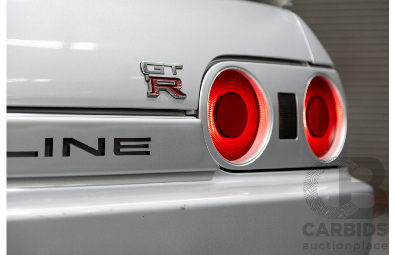 3/1993 Nissan Skyline R32 GT-R BNR32 Series 3 2d Coupe KL0 Spark Silver Metallic Twin Turbo 2.6L - 06/2001 Import