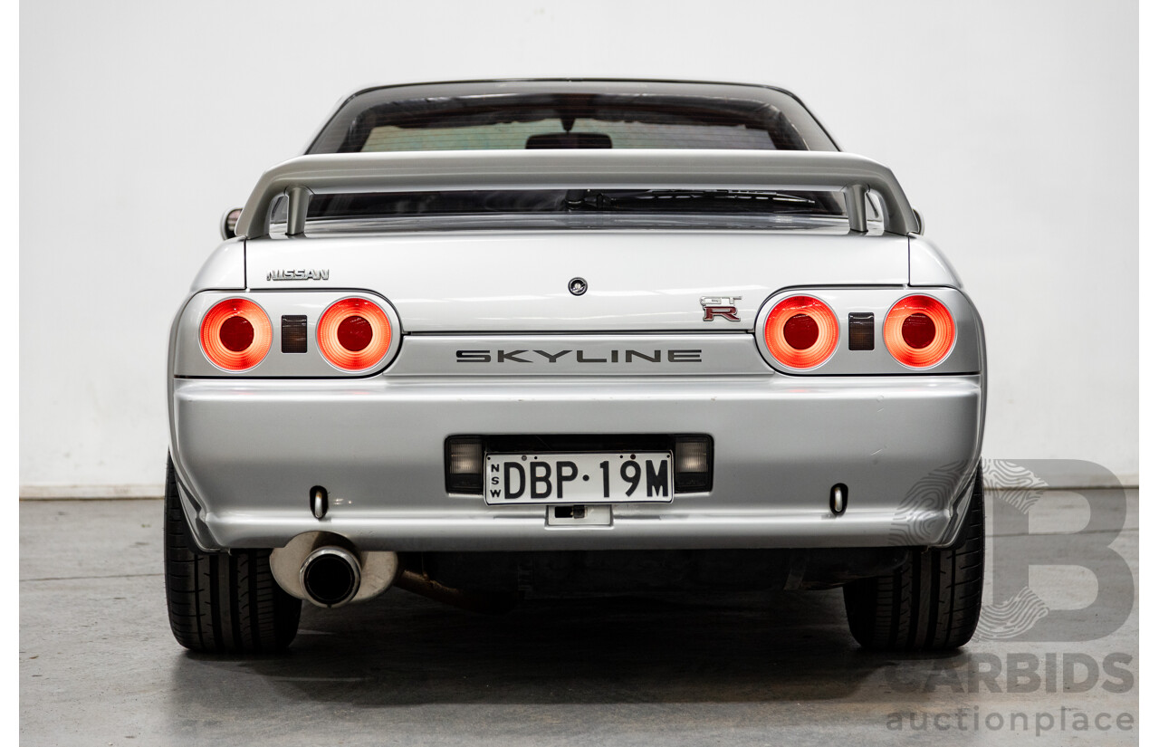 3/1993 Nissan Skyline R32 GT-R BNR32 Series 3 2d Coupe KL0 Spark Silver Metallic Twin Turbo 2.6L - 06/2001 Import