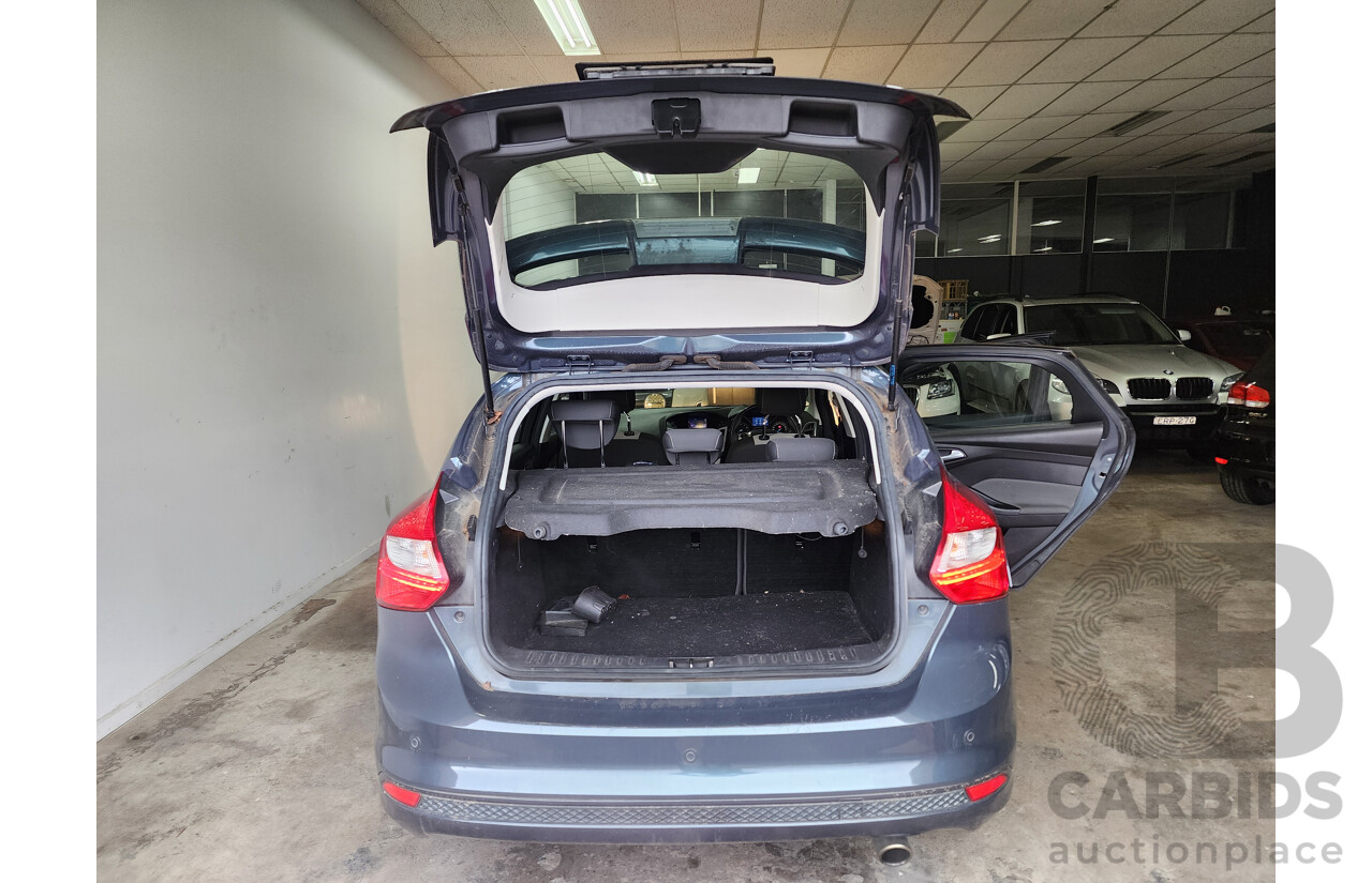 11/2013 Ford Focus SPORT FWD LW MK2 5D Hatchback Grey 2.0L