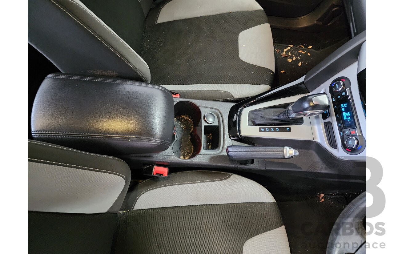 11/2013 Ford Focus SPORT FWD LW MK2 5D Hatchback Grey 2.0L