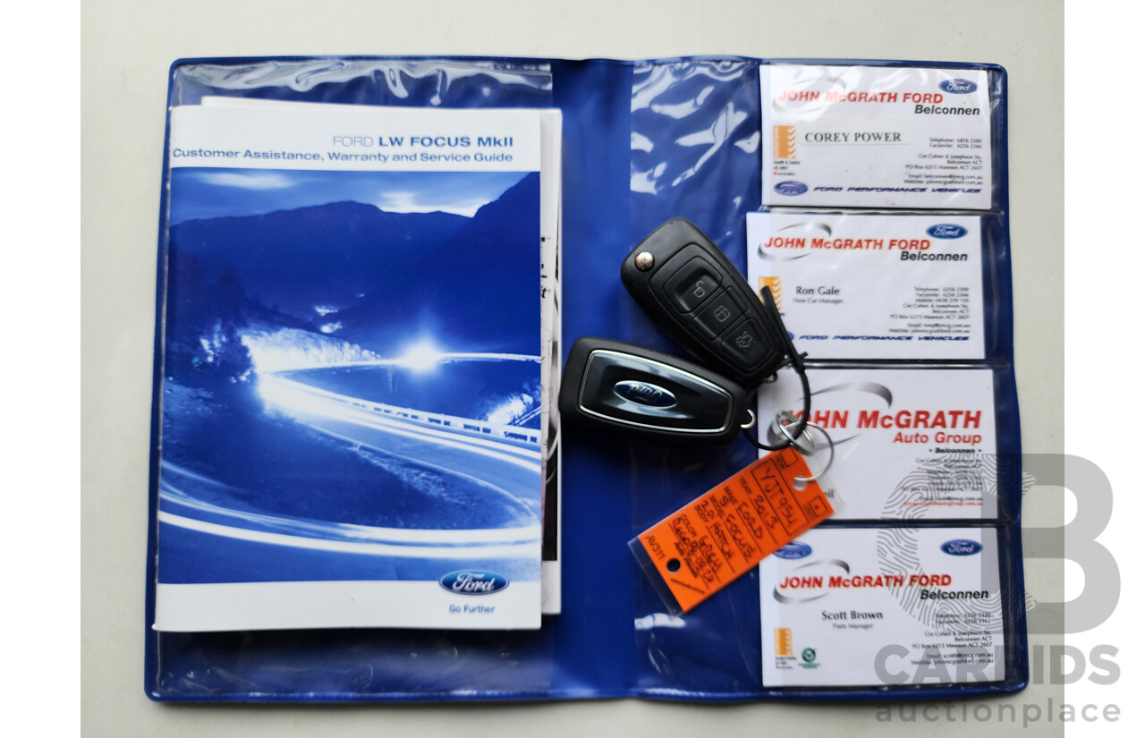 11/2013 Ford Focus SPORT FWD LW MK2 5D Hatchback Grey 2.0L