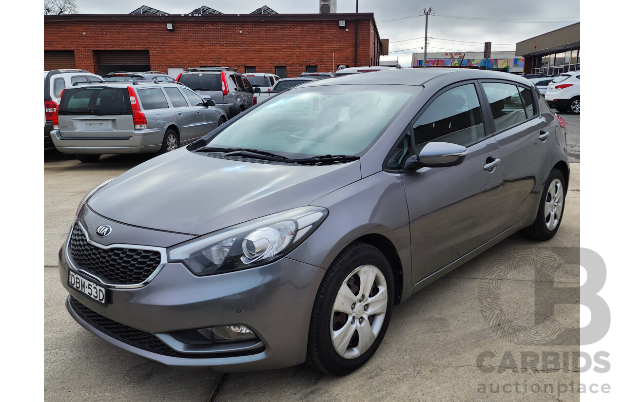08/2015 Kia Cerato S FWD YD MY15 5D Hatchback Grey 1.8L