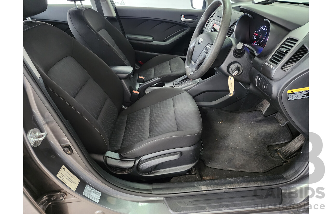 08/2015 Kia Cerato S FWD YD MY15 5D Hatchback Grey 1.8L