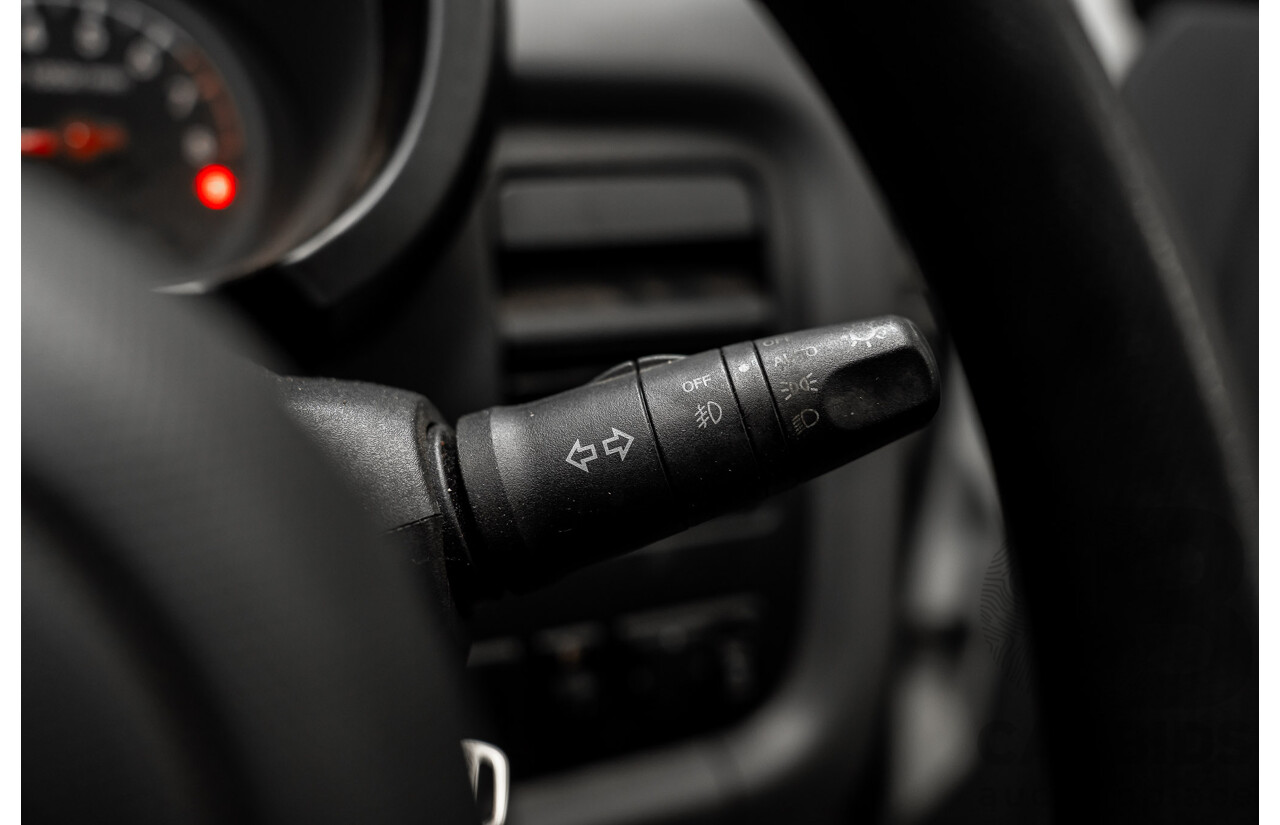 11/2004 Nissan Cube BGZ11 4d Wagon White 1.4L -  Used Import (dated 11/2004)