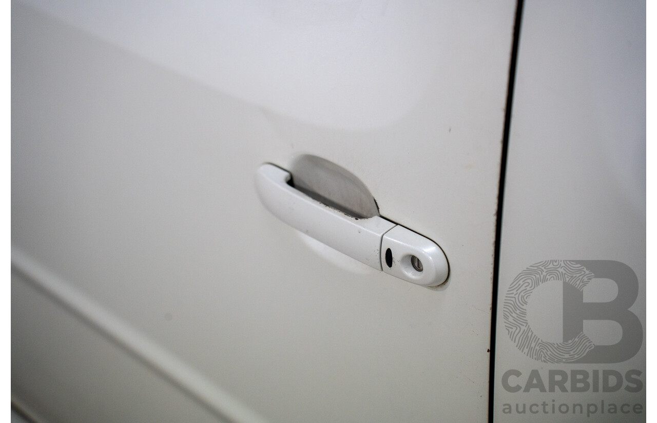 11/2004 Nissan Cube BGZ11 4d Wagon White 1.4L -  Used Import (dated 11/2004)