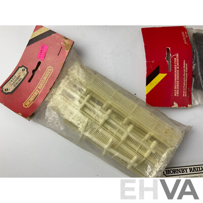 Vintage Hornby OO Gauge Curved Track and Cross Overs, Elevated Track Sidewalls, Platform Fencing and Girder Bridge, All in Original Packaging