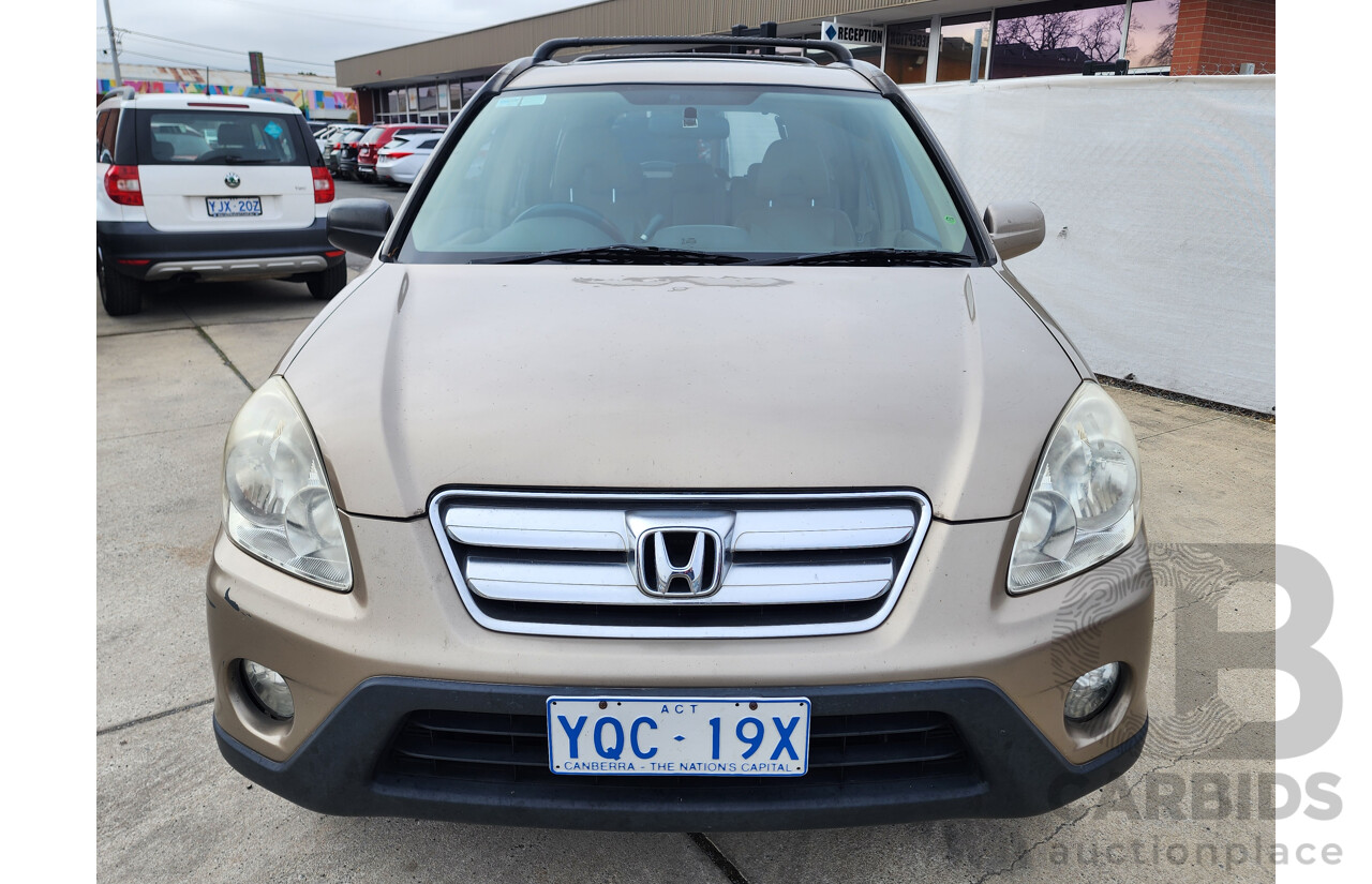 8/2006 Honda CRV (4x4) Sport 2005 UPGRADE 4d Wagon Gold 2.4L