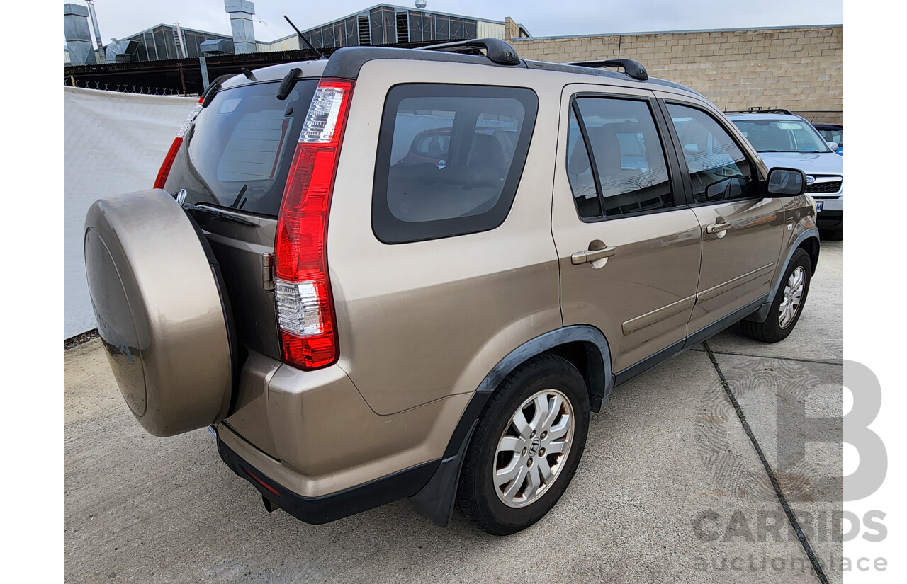 8/2006 Honda CRV (4x4) Sport 2005 UPGRADE 4d Wagon Gold 2.4L