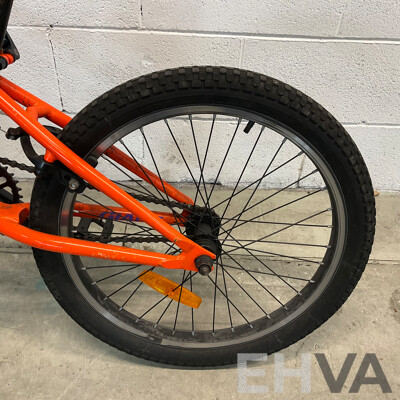 GIANT Method 03 BMX Bike (47cm Frame)
