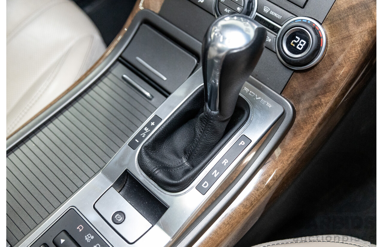 10/2012 Land Rover Range Rover Sport 3.0 SDV6 HSE Luxury (4x4) MY12 4d Wagon Causeway Grey Metallic Twin Turbo Diesel 3.0L