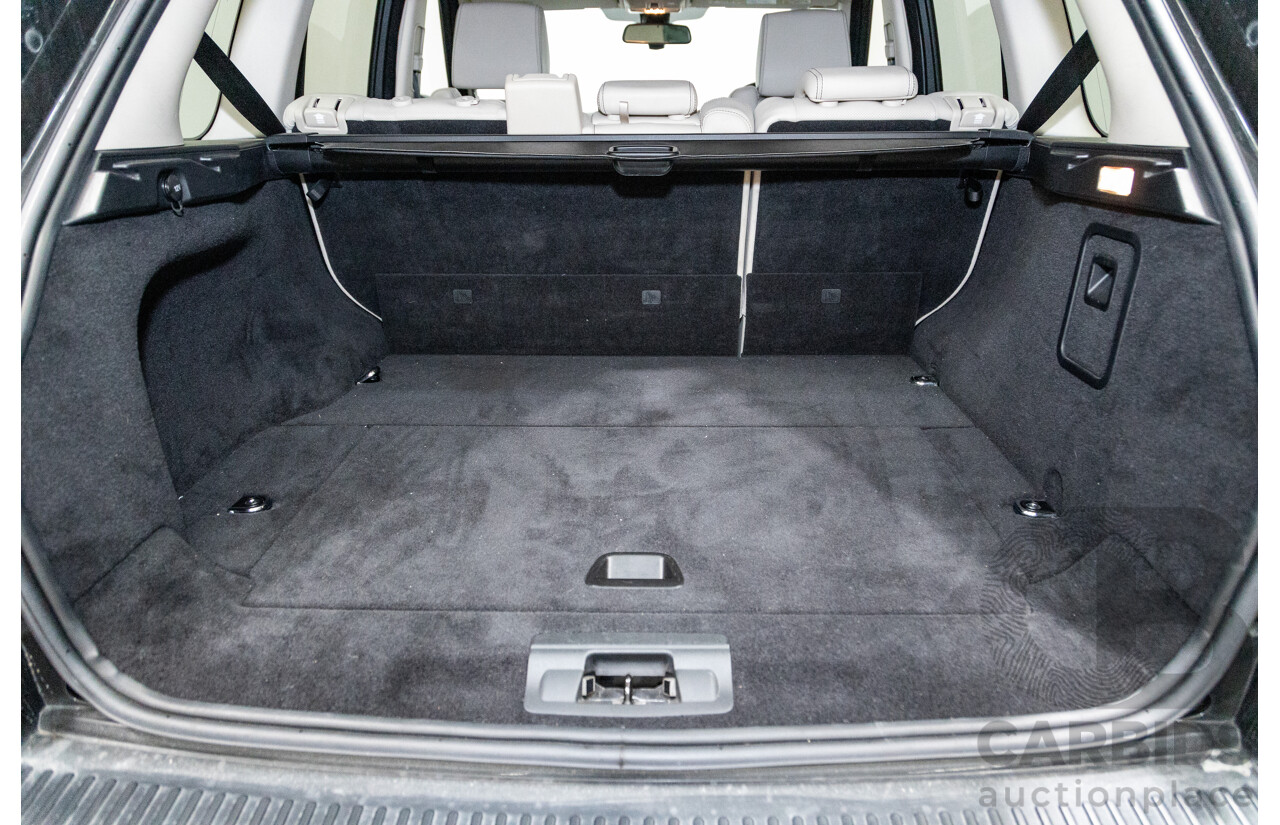 10/2012 Land Rover Range Rover Sport 3.0 SDV6 HSE Luxury (4x4) MY12 4d Wagon Causeway Grey Metallic Twin Turbo Diesel 3.0L