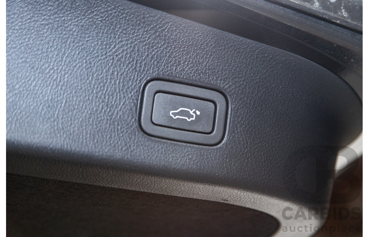 10/2012 Land Rover Range Rover Sport 3.0 SDV6 HSE Luxury (4x4) MY12 4d Wagon Causeway Grey Metallic Twin Turbo Diesel 3.0L