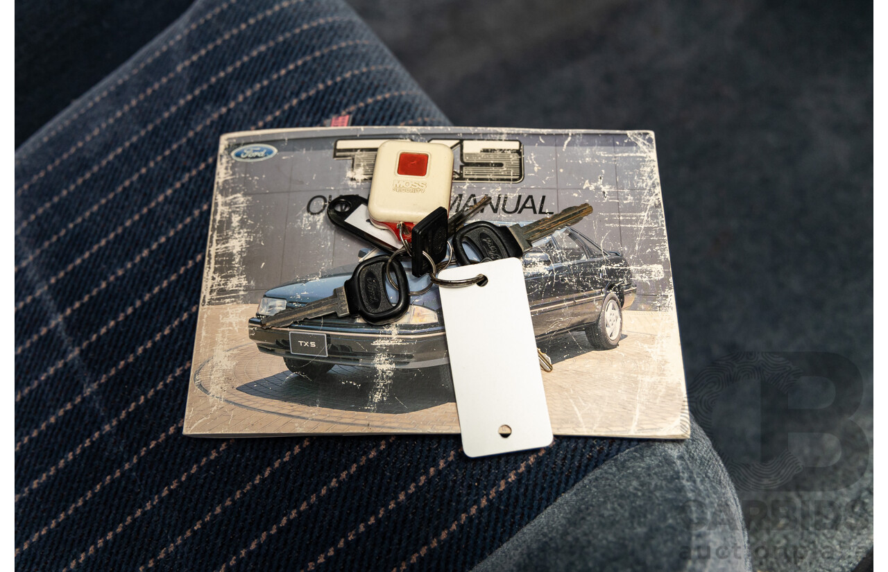 7/1990 Ford Telstar TX5 GHIA AV 5d Hatchback Jeans Blue 2.2L