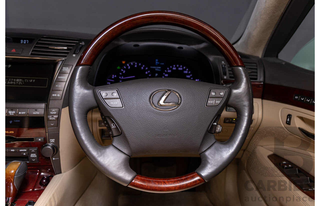 11/2006 Lexus LS460 4d USF40R Sedan White V8 4.3L (IMPORT)