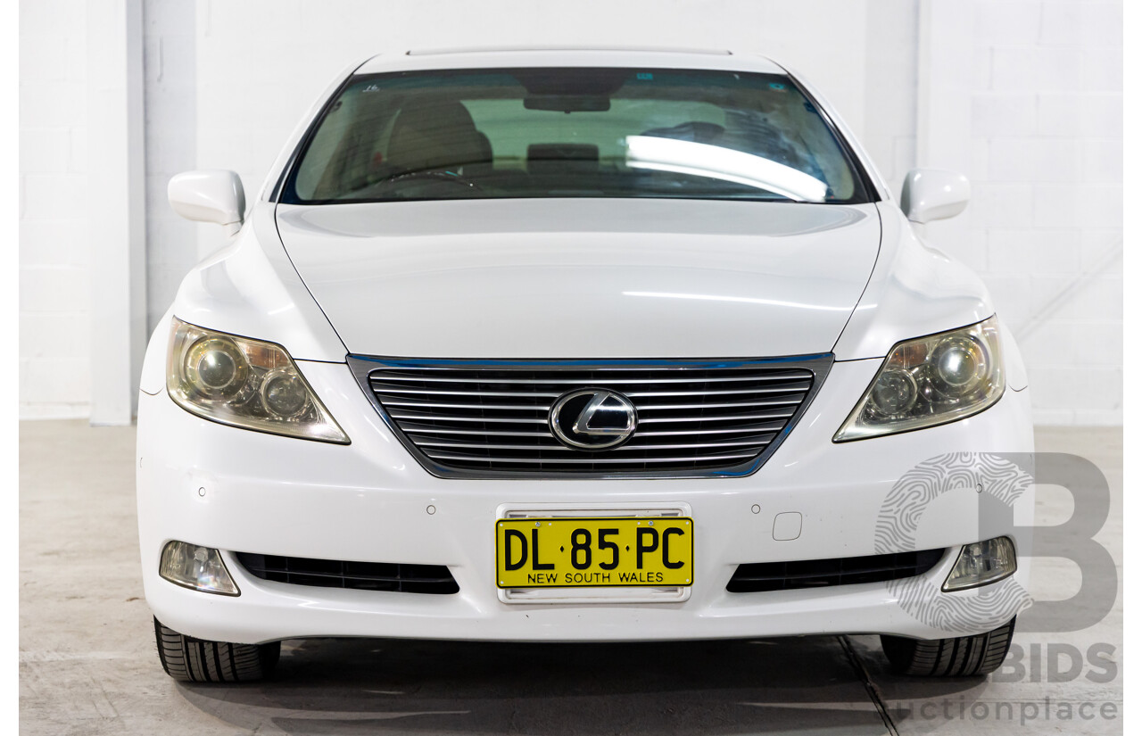 11/2006 Lexus LS460 4d USF40R Sedan White V8 4.3L (IMPORT)