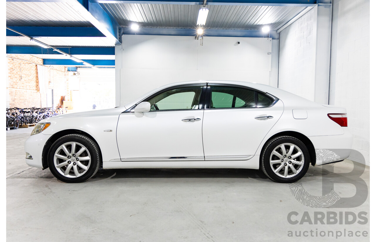 11/2006 Lexus LS460 4d USF40R Sedan White V8 4.3L (IMPORT)