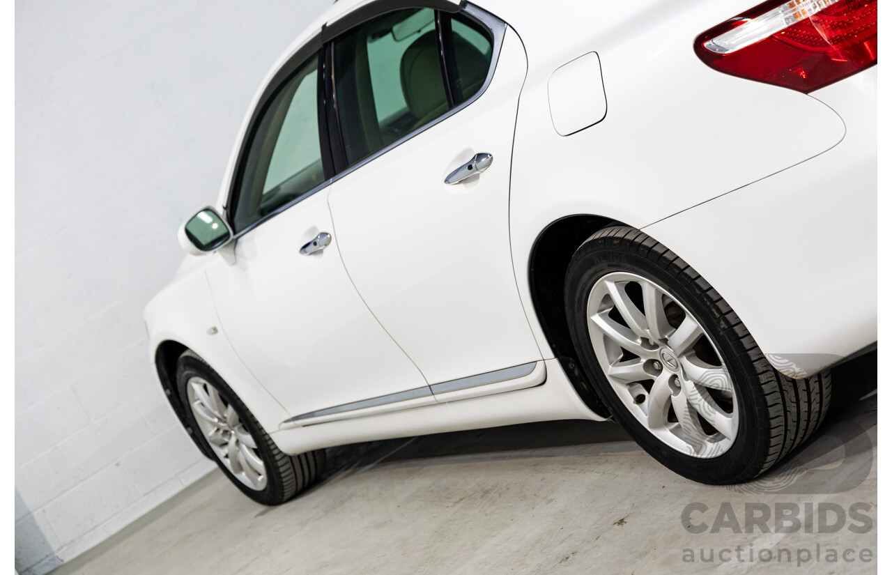 11/2006 Lexus LS460 4d USF40R Sedan White V8 4.3L (IMPORT)
