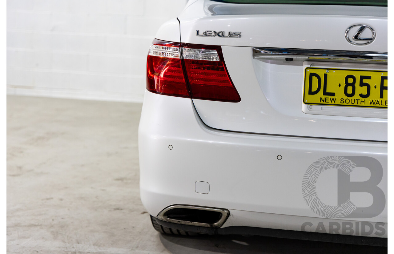 11/2006 Lexus LS460 4d USF40R Sedan White V8 4.3L (IMPORT)