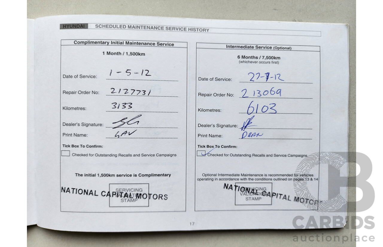 12/2011 Hyundai i30 SX 1.6 CRDi FD MY11 5d Hatchback Silver Or Chrome 1.6L