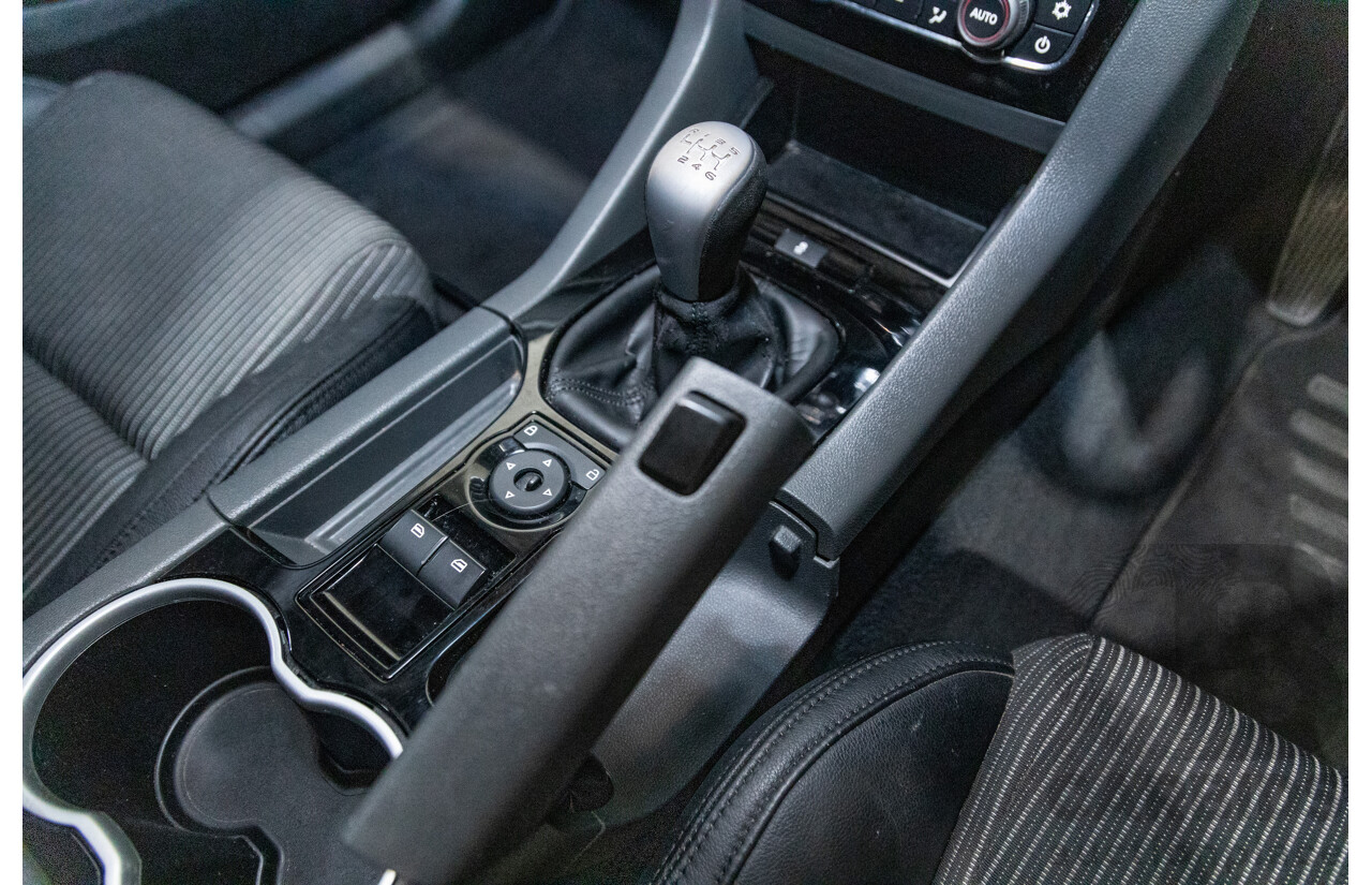 11/2012 Holden Commodore SV6 Z-Series VE II MY12.5 Utility Black V6 3.6L