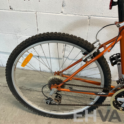 APOLLO Rapid Fire Mountain Bike (45cm Frame)