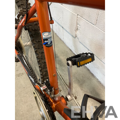 APOLLO Rapid Fire Mountain Bike (45cm Frame)