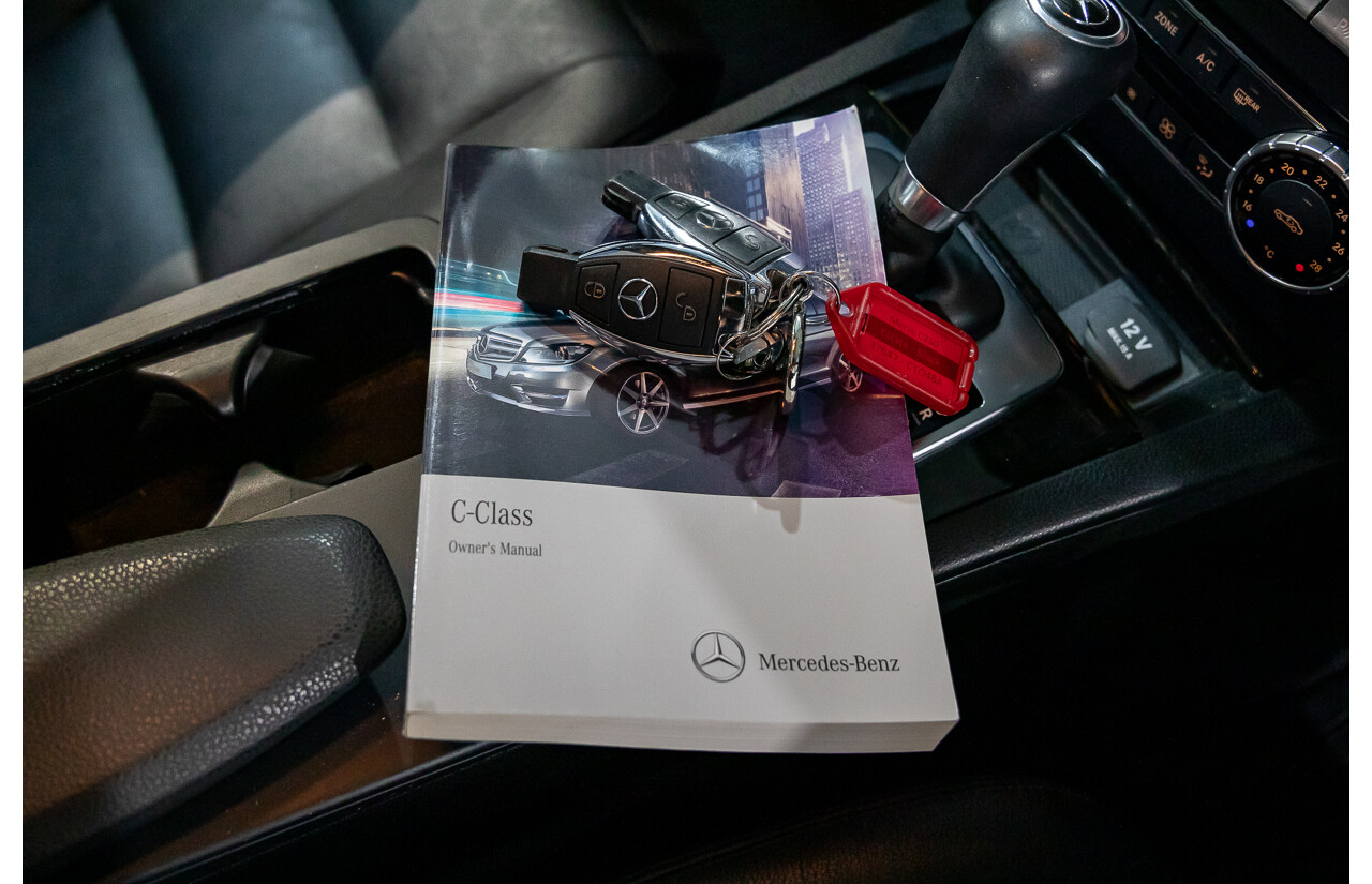 8/2014 Mercedes Benz C250 CDI Elegance W204 MY14 4d Wagon Magnetite Black Metallic Turbo Diesel 2.1L