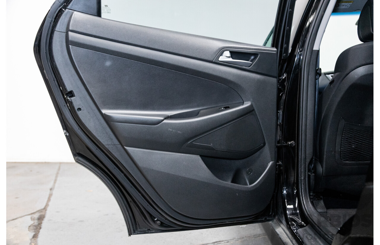 09/2017 Hyundai Tucson Active (AWD) TL2 MY18 4d Wagon Phantom Black Pearl Turbo Diesel 2.0L