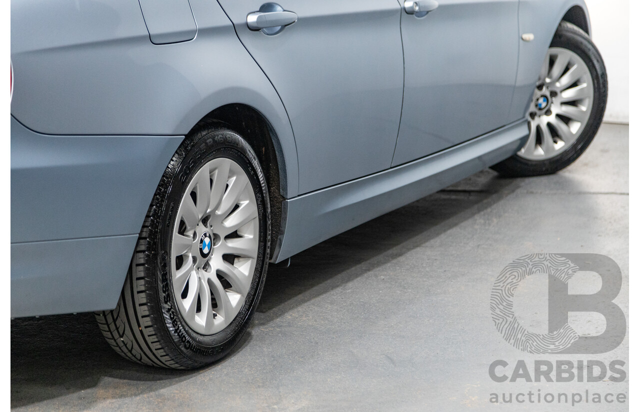 4/2009 BMW 320i Executive E90 MY09 4d Sedan Bluewater Metallic 2.0L