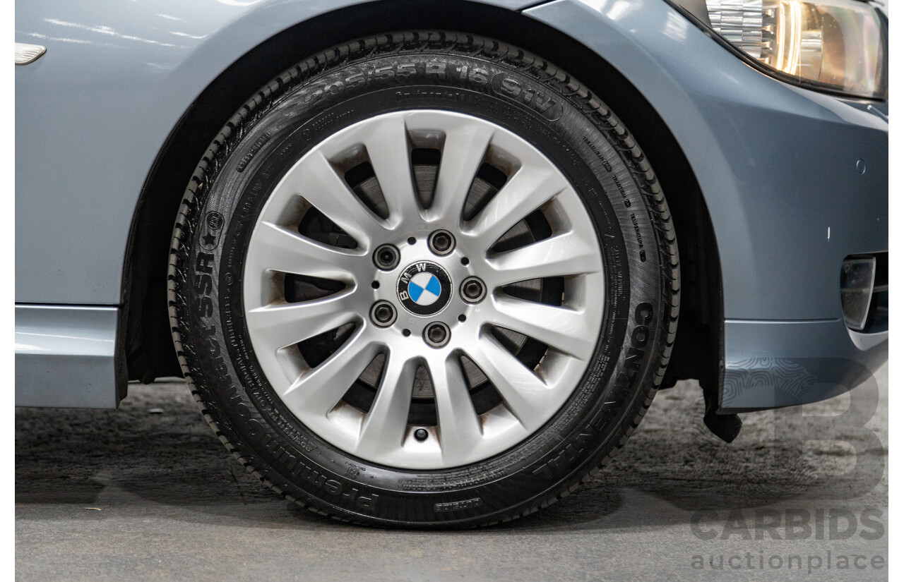 4/2009 BMW 320i Executive E90 MY09 4d Sedan Bluewater Metallic 2.0L
