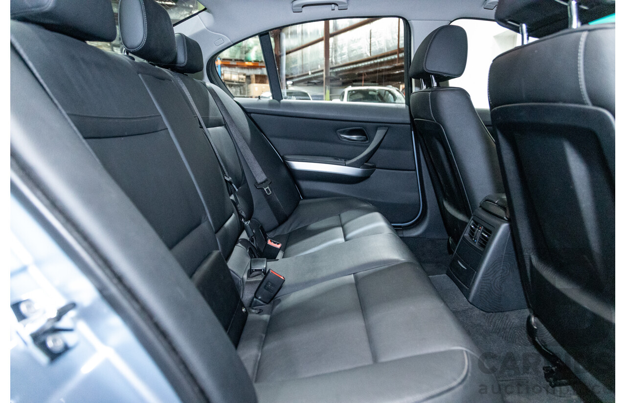 4/2009 BMW 320i Executive E90 MY09 4d Sedan Bluewater Metallic 2.0L