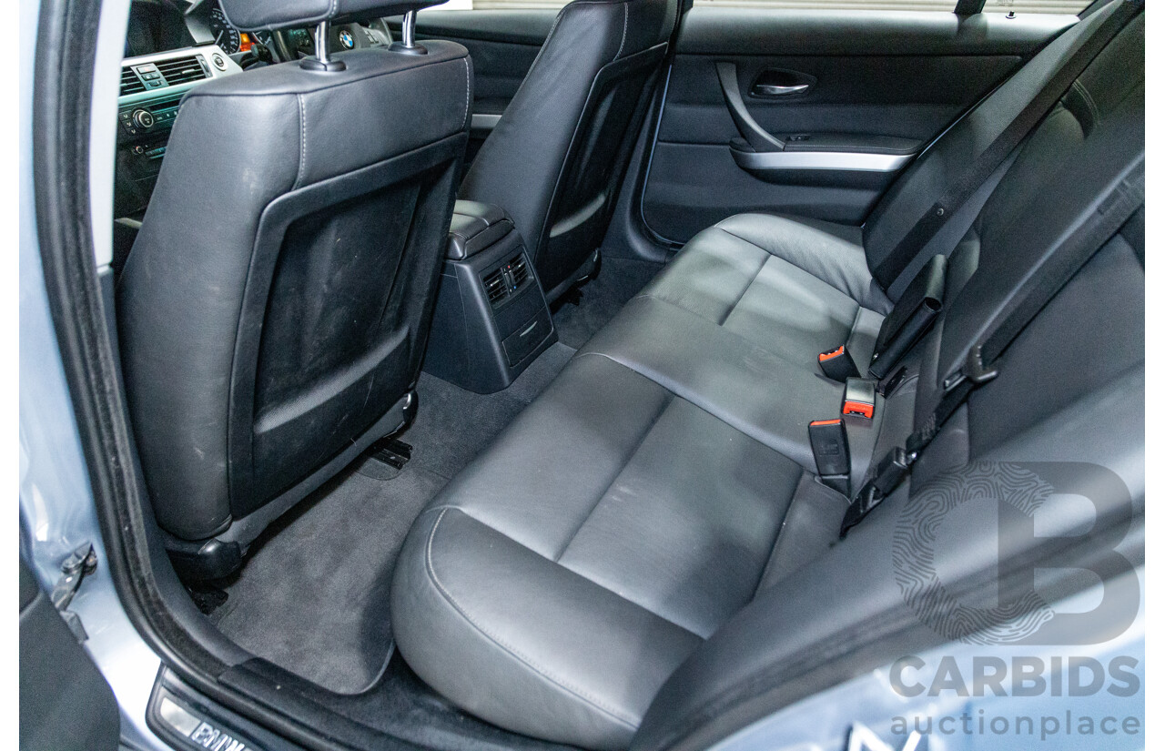 4/2009 BMW 320i Executive E90 MY09 4d Sedan Bluewater Metallic 2.0L