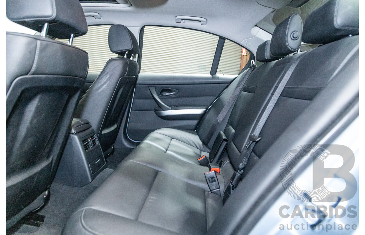4/2009 BMW 320i Executive E90 MY09 4d Sedan Bluewater Metallic 2.0L