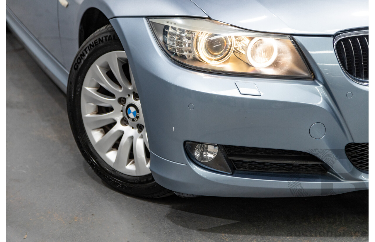 4/2009 BMW 320i Executive E90 MY09 4d Sedan Bluewater Metallic 2.0L